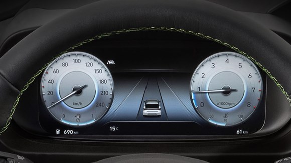 Hyundai i20 digital instrumentering